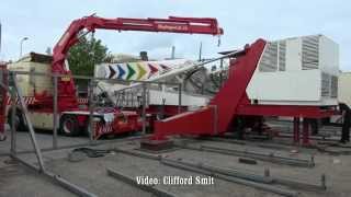 Sound Machine Transport en opbouw kermis Hillegom [upl. by Eugenle125]