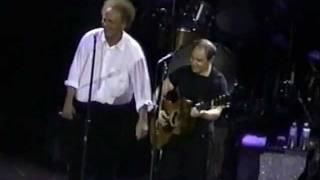 Simon amp Garfunkel  The 59th Street Bridge Song Feelin Groovy  Live 2003 [upl. by Carey]