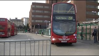 Buses at Watford Junction [upl. by Eillas]