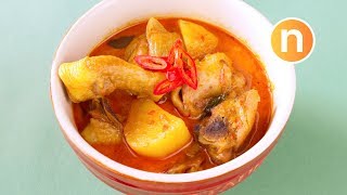 Malaysian Curry Chicken  Kari Ayam Nyonya Cooking [upl. by Darrej696]