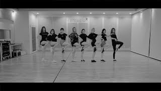 Weki Meki 위키미키  WTFWhere they from DANCE PRACTICE [upl. by Farlee363]