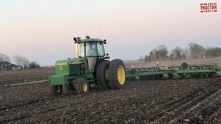 1990’s JOHN DEERE Tractors Planting Corn [upl. by Assilak]