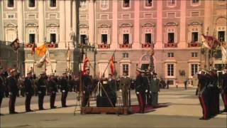 Himno Nacional de España  Guardia Real  Spanish National Anthem [upl. by Yelwah50]