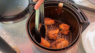 Air Fryer Chicken Thighs Recipe  How To Cook Boneless Skinless Chicken Thighs In The Air Fryer [upl. by Encratia681]