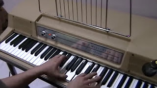 Wurlitzer Electric Piano Restoration with custom variable Vibrato tube amp [upl. by Agustin]