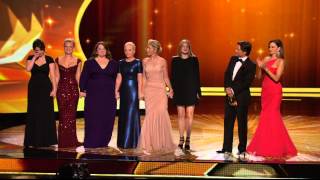 Melissa McCarthy wins an Emmy at the 2011 Primetime Emmy Awards [upl. by Naid]