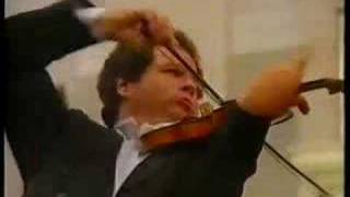 Perlman in Russia Violin Concerto in D Opus 35 [upl. by Ziladnerb]