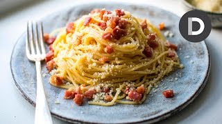 Easy Spaghetti Carbonara [upl. by Livy416]