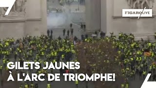 Ces «gilets jaunes» chantent la Marseillaise à lArc de Triomphe [upl. by Clementi]