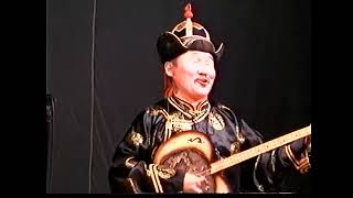 TUVA—Kongarool Ondar throat singing performance—Khöömei Festival 1998 part 1 [upl. by Roskes239]