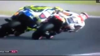 Rossi vs Marquez Caida Termas de Rio Hondo MotoGP [upl. by Tegdirb]