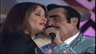 SI NOS DEJAN  VICENTE FERNANDEZ Y DANIELA ROMO [upl. by Danzig]