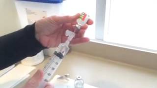 Mitomycin bladder irrigation using PhaSeal Optima [upl. by Anyale]