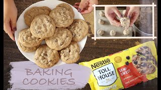 Nestlé Toll House Chocolate Chip Cookies  Sara Loz [upl. by Naujid]