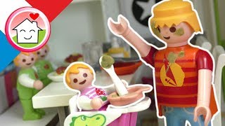 Playmobil en francais Un jour avec Mia  La famille Hauser [upl. by Oilla87]