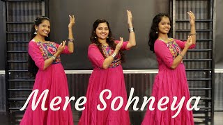 Mere Sohneya  Semi Classical  Team Naach Choreography [upl. by Brody]