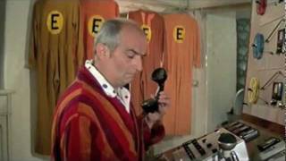 Louis de Funès  Lhomme orchestre 1970  Interception [upl. by Sorac]