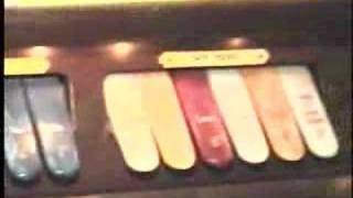 Wurlitzer 950 electronic organ features demonstration [upl. by Caasi]