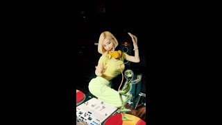 Dj soda 디제이소다 Dame tu cosita dance 외계인춤 dametucosita [upl. by Giverin]