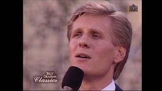 People Need the Lord  Steve Green  Live Billy Graham Crusade [upl. by Dareece]