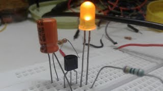 How to make worlds simplest LED flasher [upl. by Tade]