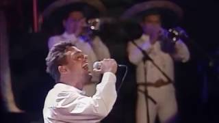 Luis Miguel — quotSi Nos Dejanquot — Live [upl. by Muna]