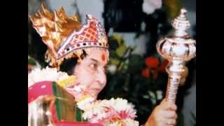 SHRI HANUMAN CHALISA  Sahaja Yoga  Madhu Doshi and Rahul Gupta [upl. by Ulrich358]