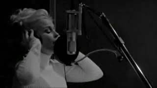 Lorrie Morgan Leavin On Your Mind IN STUDIO better copy [upl. by Mahgirb603]